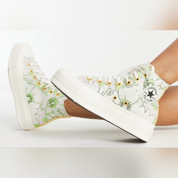 Converse Shoes - Converse Chuck Taylor All Star Lift Hi Platform Summer Floral 8.5